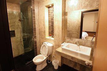 The Plubpla Serviced Apartment Bangkok Eksteriør billede